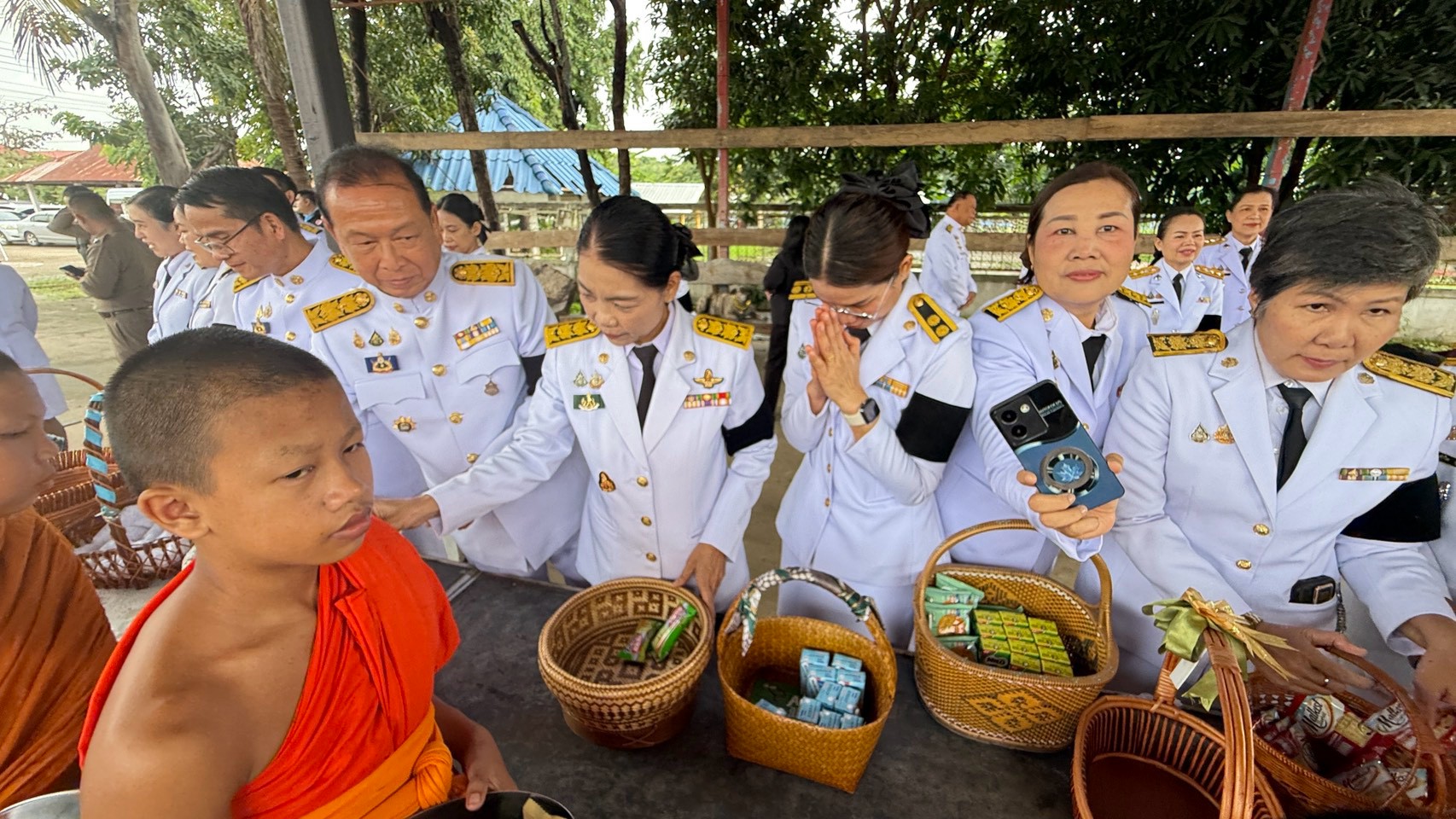 title - ส.ป.ก.ยโสธร ร่วมพิธีบำเพ็ญกุศลและทำบุญตักบาตร เนื่องในวาระครบ 100 วัน (สตมวาร) เพื่อถวายเป็นพระกุศลแด่ สมเด็จพระเจ้าลูกเธอ เจ้าฟ้าพัชรกิติยาภาฯ